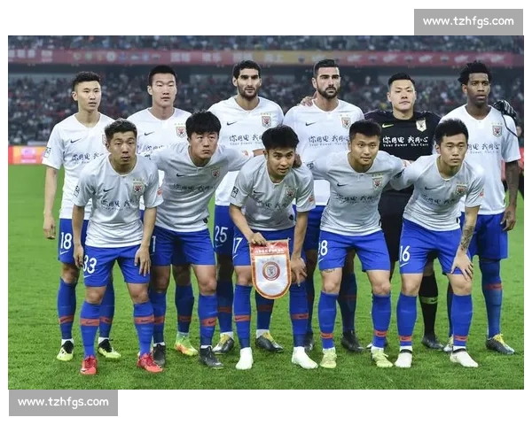 回望2014中超巅峰对决广州恒大与山东鲁能的经典碰撞与战术较量 回望2014中超巅峰对决广州恒大与山东鲁能的经典碰撞与战术较量