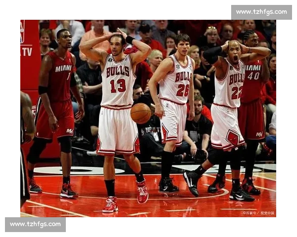 回望2005年NBA季后赛火箭对阵小牛的经典对决与系列赛悬念全解析 回望2005年NBA季后赛火箭对阵小牛的经典对决与系列赛悬念全解析